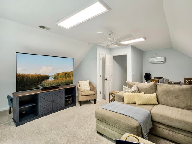 309 Jamesbury Road, Charleston, SC 29492
