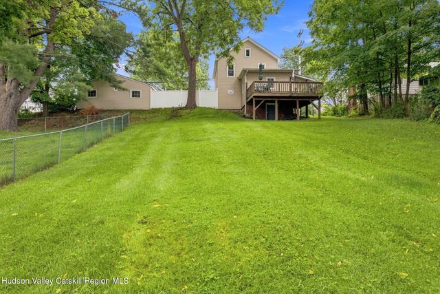 344 Broadway, Ulster Park, NY 12487
