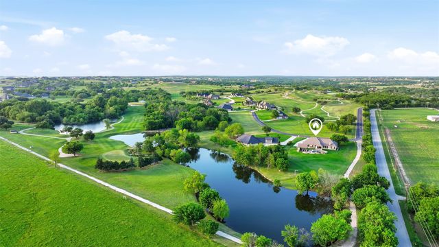 101 Signature Court, Weatherford, TX 76087