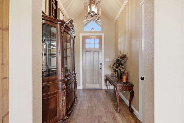 101 Signature Court, Weatherford, TX 76087