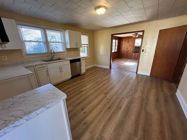 423 Spruce Street, Spartanburg, SC 29303