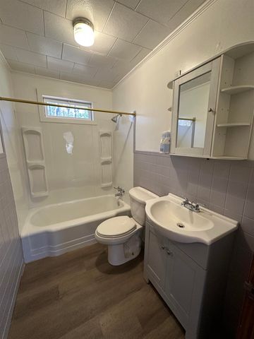 423 Spruce Street, Spartanburg, SC 29303