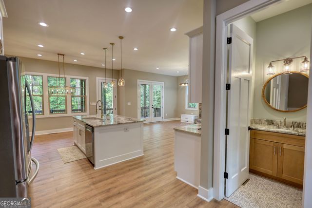 1010 Northwoods Point, Greensboro, GA 30642