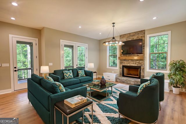 1010 Northwoods Point, Greensboro, GA 30642