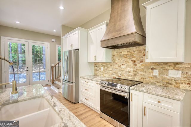 1010 Northwoods Point, Greensboro, GA 30642