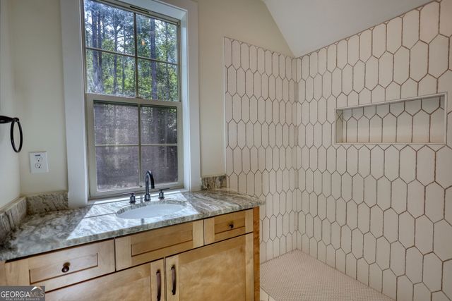 1010 Northwoods Point, Greensboro, GA 30642