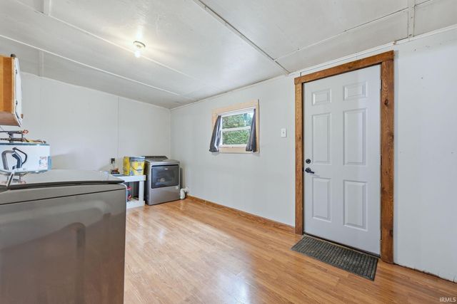 4995 S West Railroad Street, Pleasant Lake, IN 46779