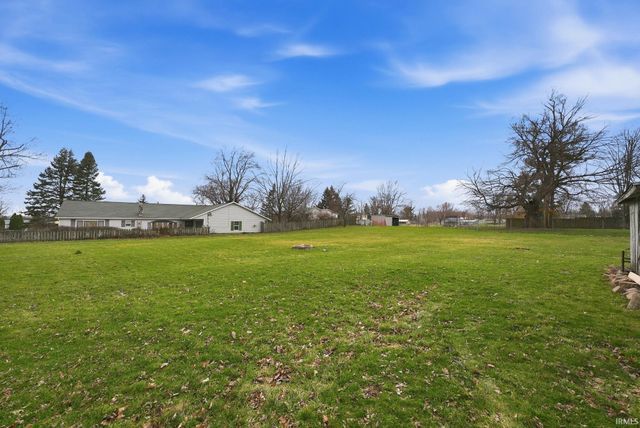 4995 S West Railroad Street, Pleasant Lake, IN 46779