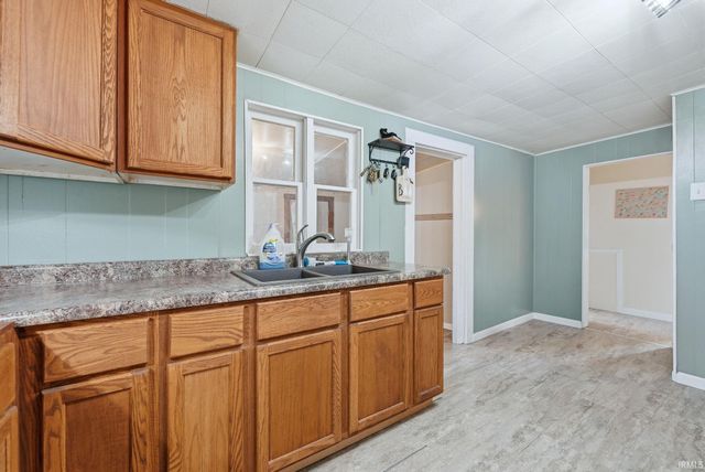 4995 S West Railroad Street, Pleasant Lake, IN 46779