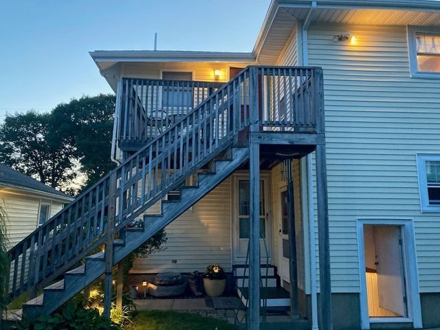 93 Russell St A, Quincy, MA 02171