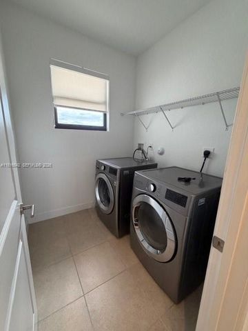 23520 SW 107th Ct, Homestead, FL 33032