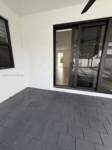 23520 SW 107th Ct, Homestead, FL 33032