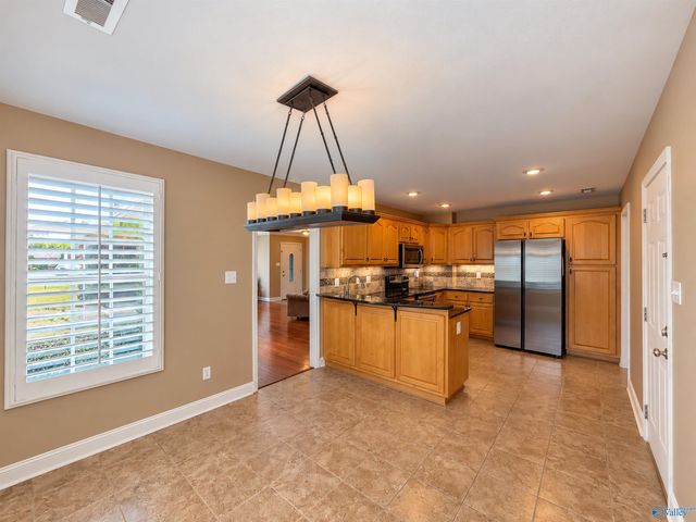3506 Choctaw Drive SE, Decatur, AL 35603