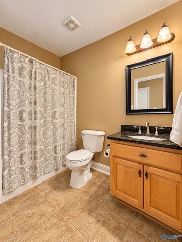 3506 Choctaw Drive SE, Decatur, AL 35603