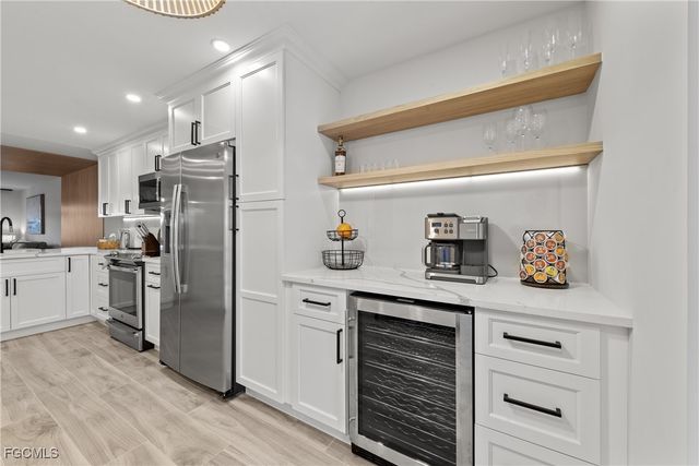 12090 Kelly Greens BLVD 107, Fort Myers, FL 33908