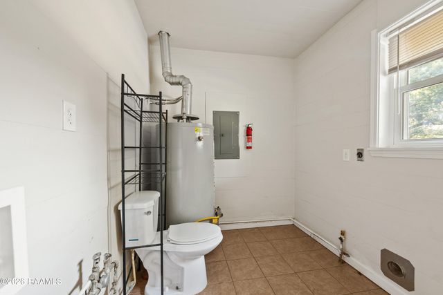 200 Stephanie Avenue, Lafayette, LA 70503
