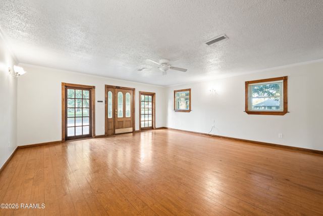 200 Stephanie Avenue, Lafayette, LA 70503