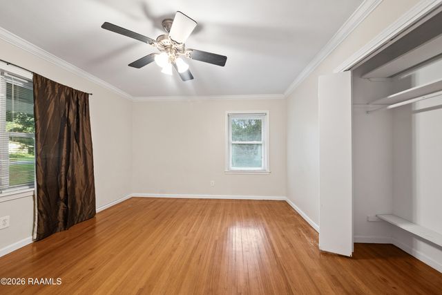 200 Stephanie Avenue, Lafayette, LA 70503