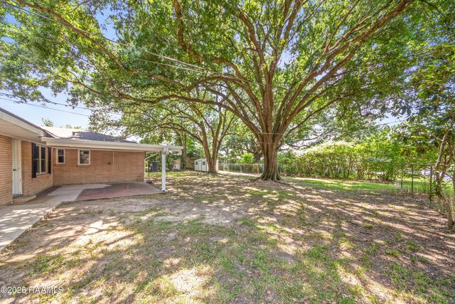 200 Stephanie Avenue, Lafayette, LA 70503