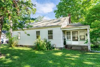 809 Easton Street NE, Canton, OH 44721