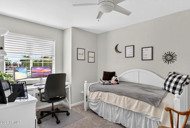 152 S ABALONE Drive, Gilbert, AZ 85233