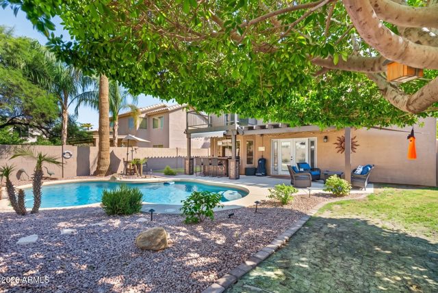 152 S ABALONE Drive, Gilbert, AZ 85233