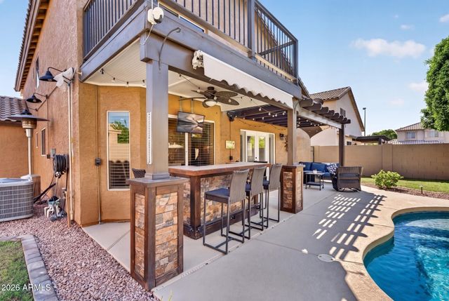 152 S ABALONE Drive, Gilbert, AZ 85233