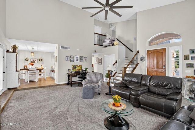 152 S ABALONE Drive, Gilbert, AZ 85233