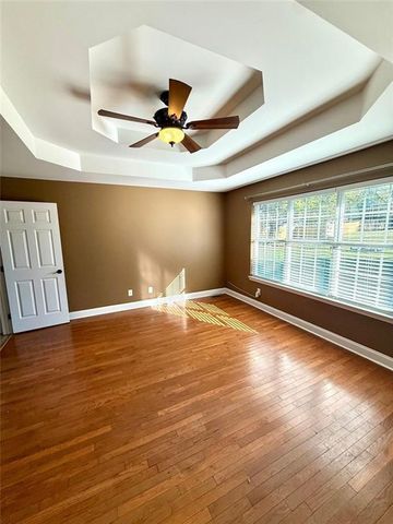 22 Valley Creek SW Drive, Cartersville, GA 30120