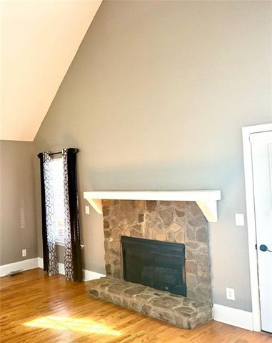22 Valley Creek SW Drive, Cartersville, GA 30120