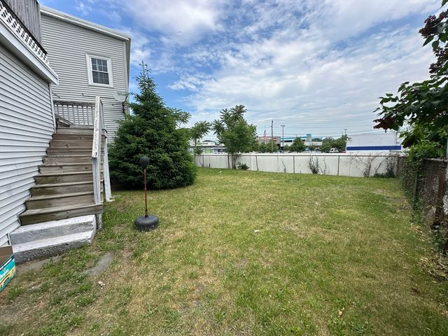 491 Lynn St 1, Malden, MA 02148