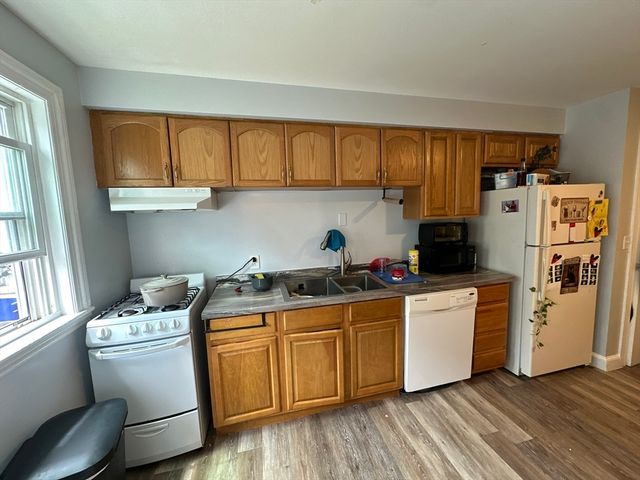 491 Lynn St 1, Malden, MA 02148