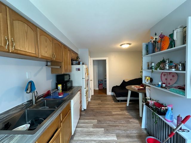 491 Lynn St 1, Malden, MA 02148
