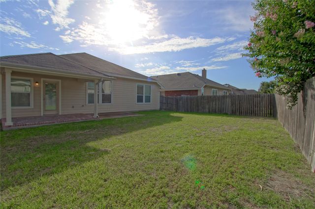 1304 Luckenbach Drive, Forney, TX 75126