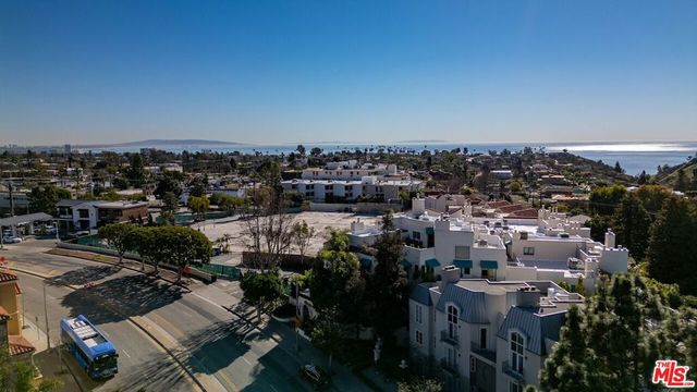 15500 W Sunset Boulevard 105, Pacific Palisades, CA 90272