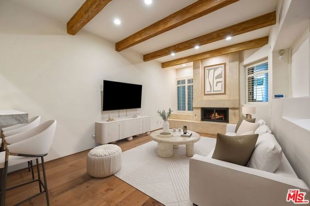 15500 W Sunset Boulevard 105, Pacific Palisades, CA 90272