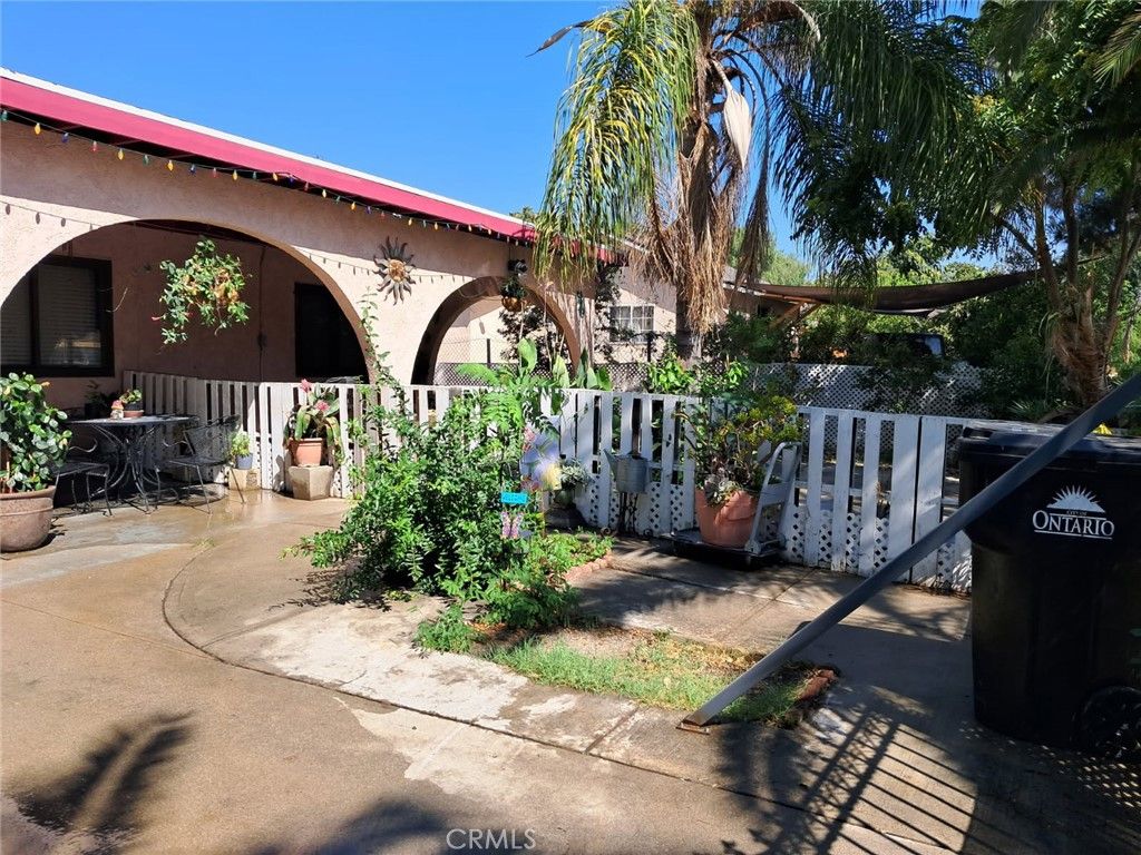 928 & 926 S Hope Avenue, Ontario, CA 91761 — photo 3