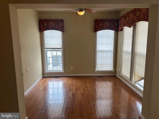 25147 CUTGRASS TER, Aldie, VA 20105