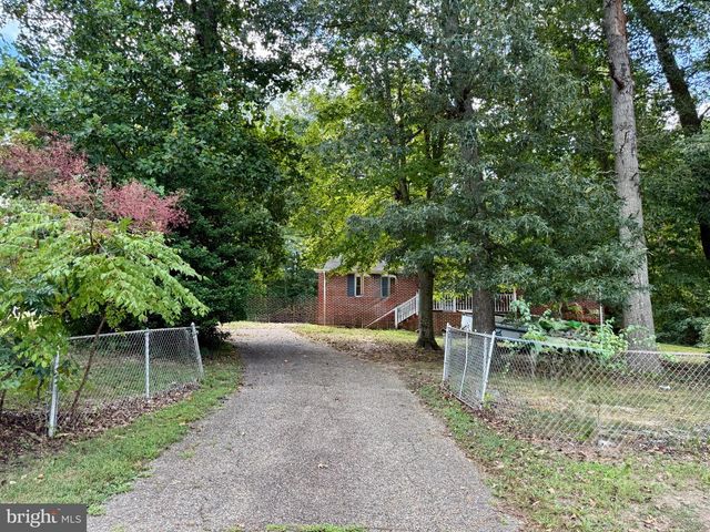 19 PERKINS LN, Stafford, VA 22554