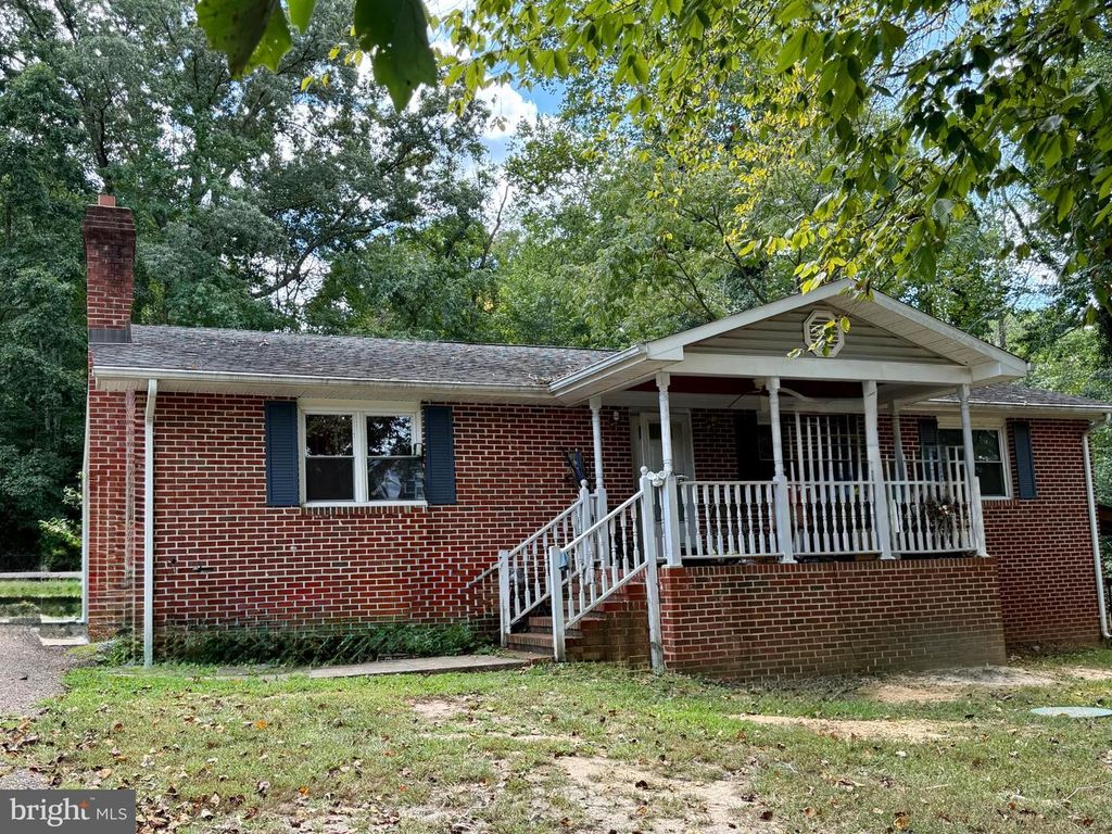 19 PERKINS LN, Stafford, VA 22554