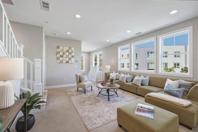 3103 Mena, San Mateo, CA 94403