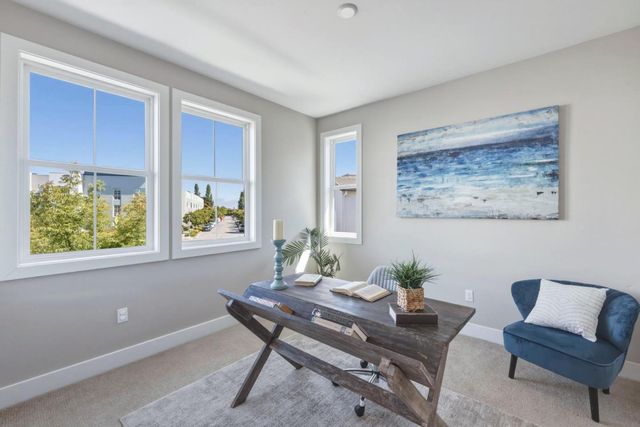 3103 Mena, San Mateo, CA 94403