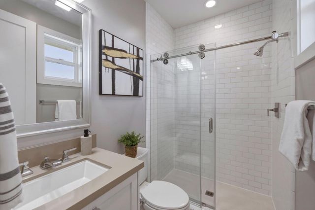 3103 Mena, San Mateo, CA 94403