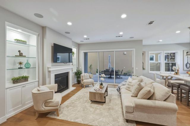 3103 Mena, San Mateo, CA 94403