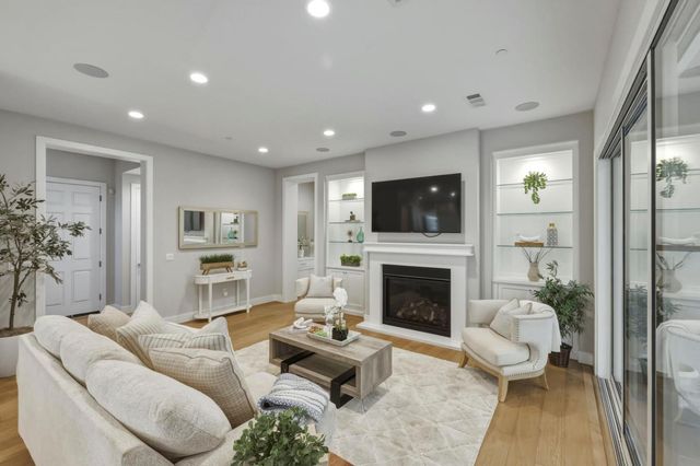 3103 Mena, San Mateo, CA 94403