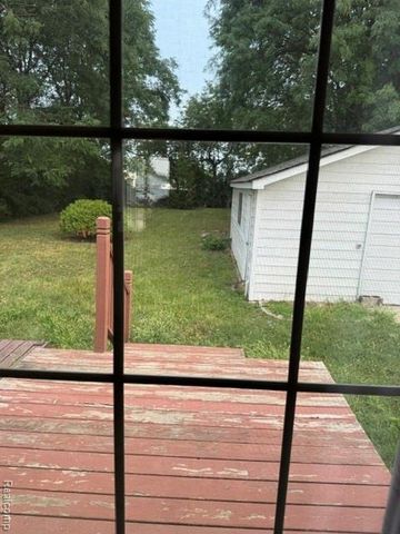 11551 Metter Avenue, Warren, MI 48089
