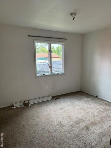 11551 Metter Avenue, Warren, MI 48089