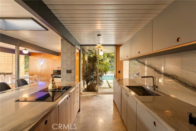 17136 Nanette, Granada Hills (los Angeles), CA 91344