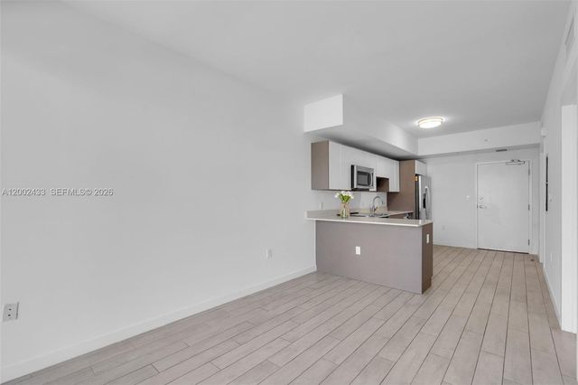 321 NE 26th St 605, Miami, FL 33137