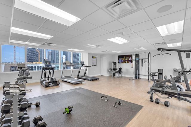 321 NE 26th St 605, Miami, FL 33137